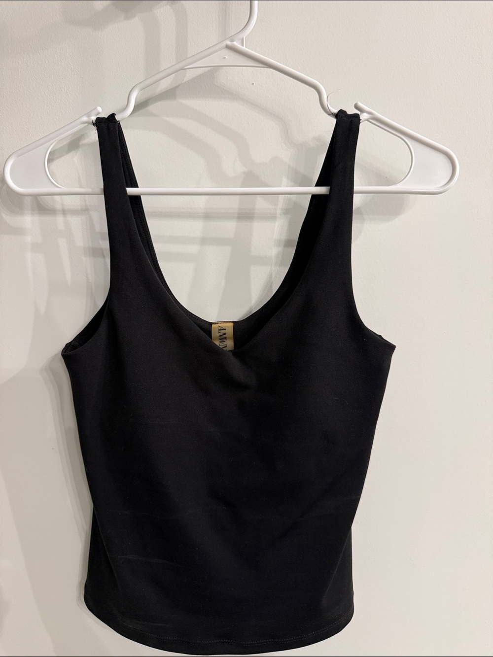 ANND Black Scoop Neck cropped Tank